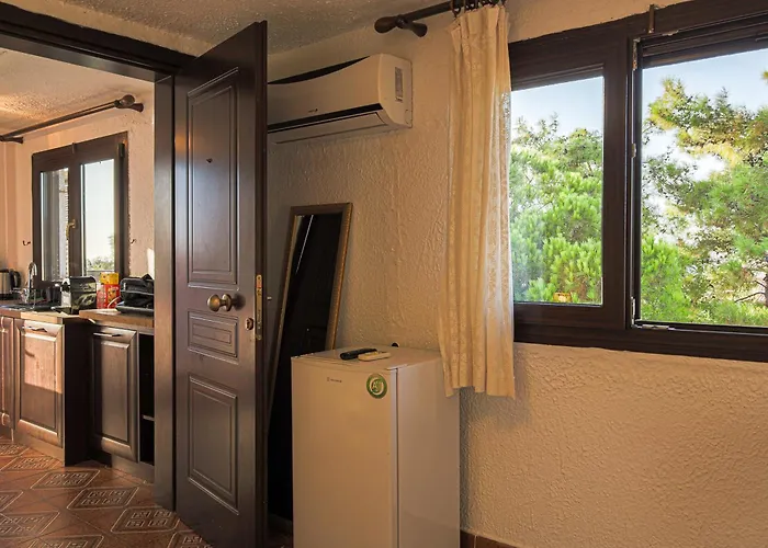 Miranda * Nikiti (Sithonia)