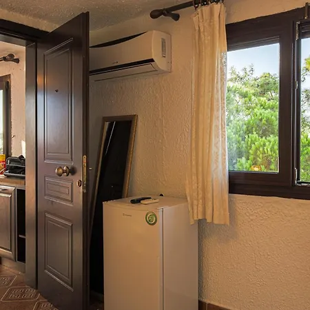 Miranda * Nikiti (Sithonia)